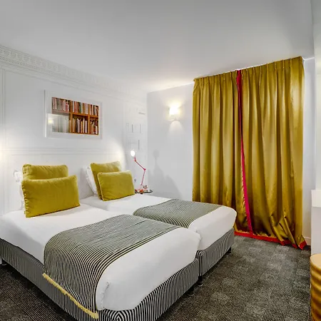 Joyce - Astotel Paris