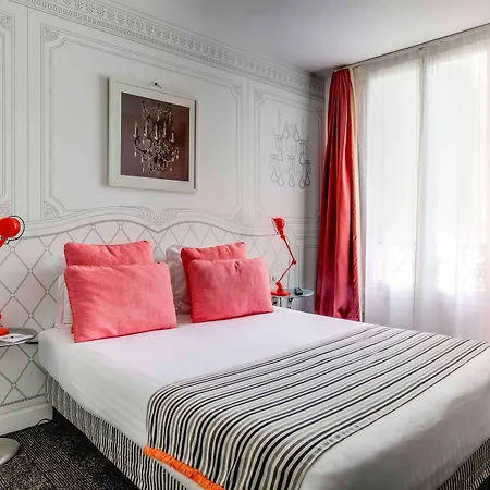 Joyce - Astotel 3* Paris