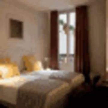 Joyce - Astotel Hotel Paříž