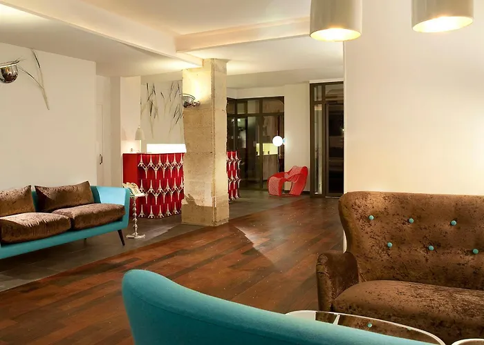 Joyce - Astotel Hotel