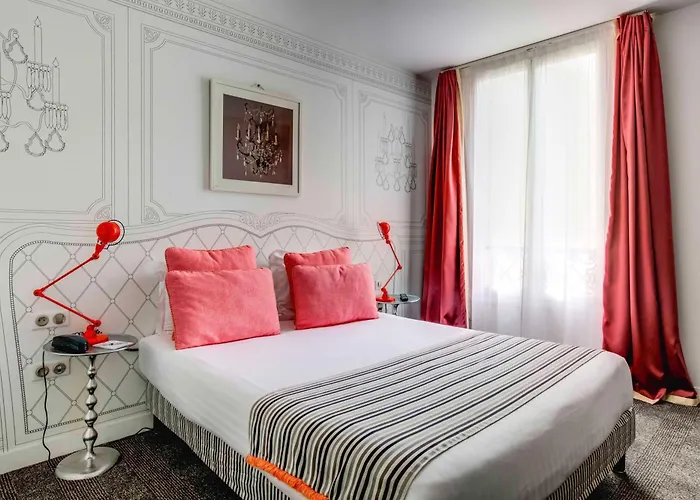 Joyce - Astotel 3* Paris