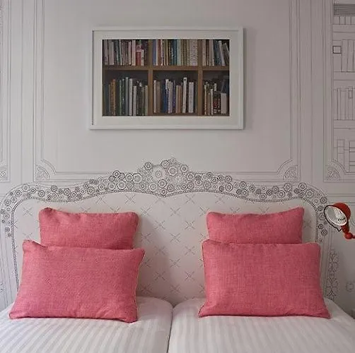 Joyce - Astotel 3* Parigi