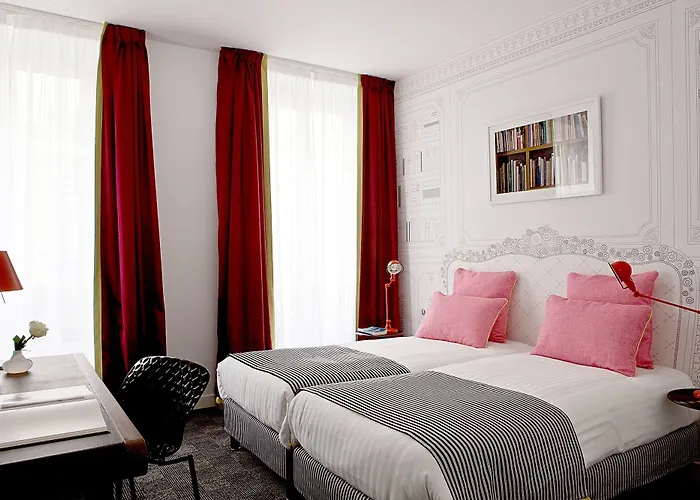 Joyce - Astotel Hotel