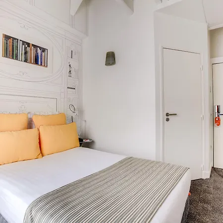 Joyce - Astotel 3*